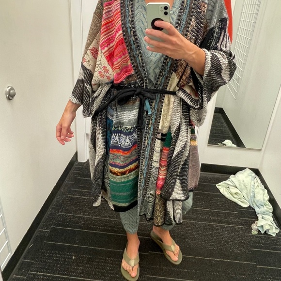 NWT Caroline Patchwork Poncho By Cecilia Prado for Anthropologie - autumn shawl - Picture 2 of 8